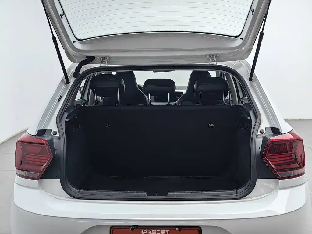 Volkswagen Polo — миниатюра 16