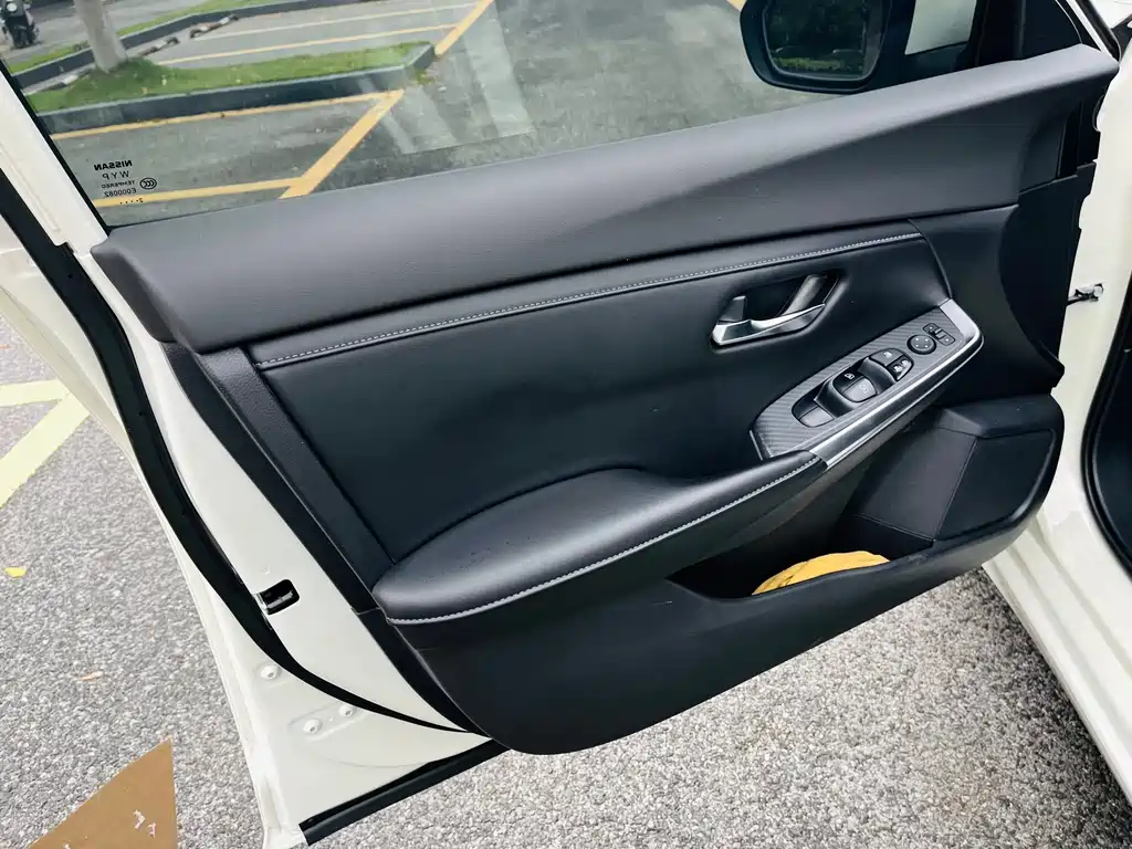 Nissan Sylphy — миниатюра 12