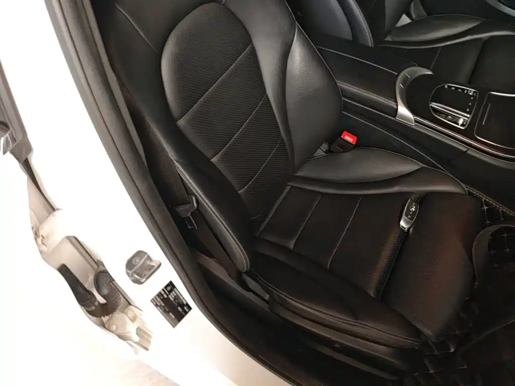 Mercedes-Benz C-Class — миниатюра 25