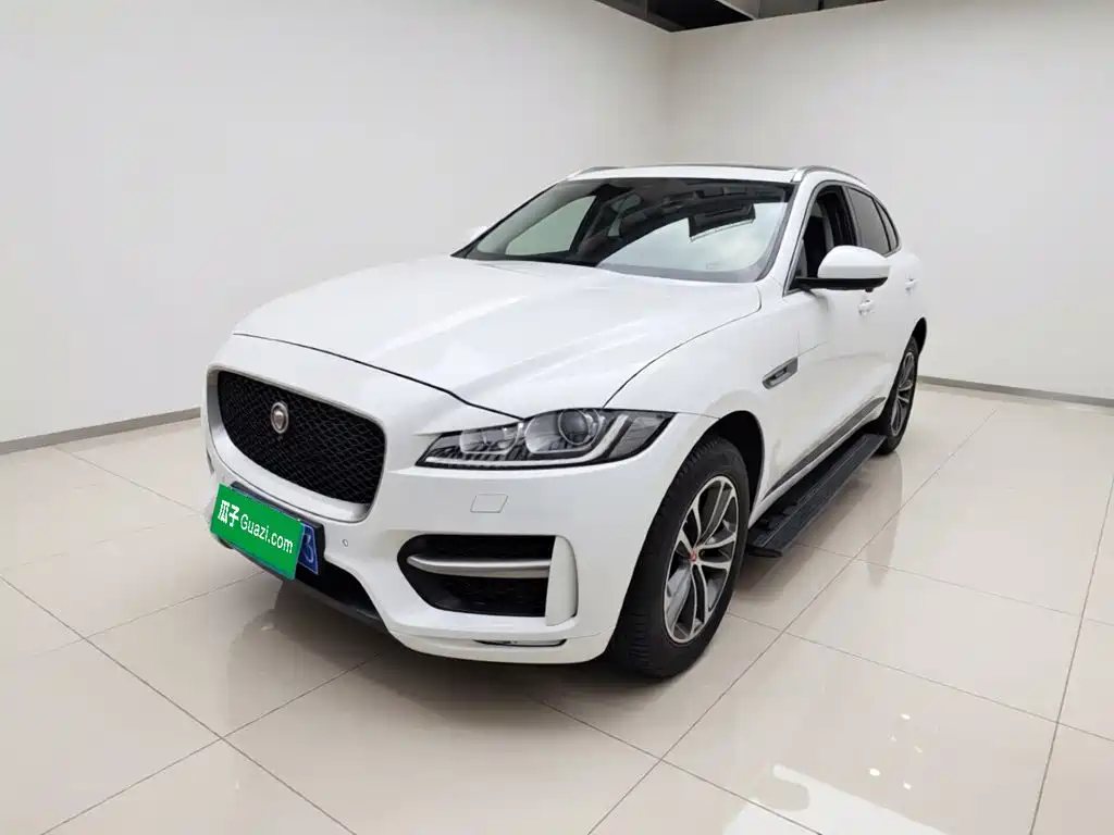Jaguar F-PACE — миниатюра 2