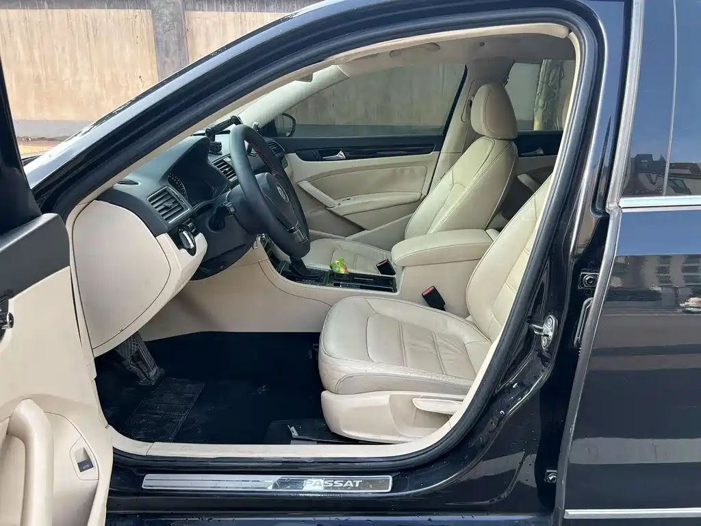 Volkswagen Passat 2011 1.8TSI DSG