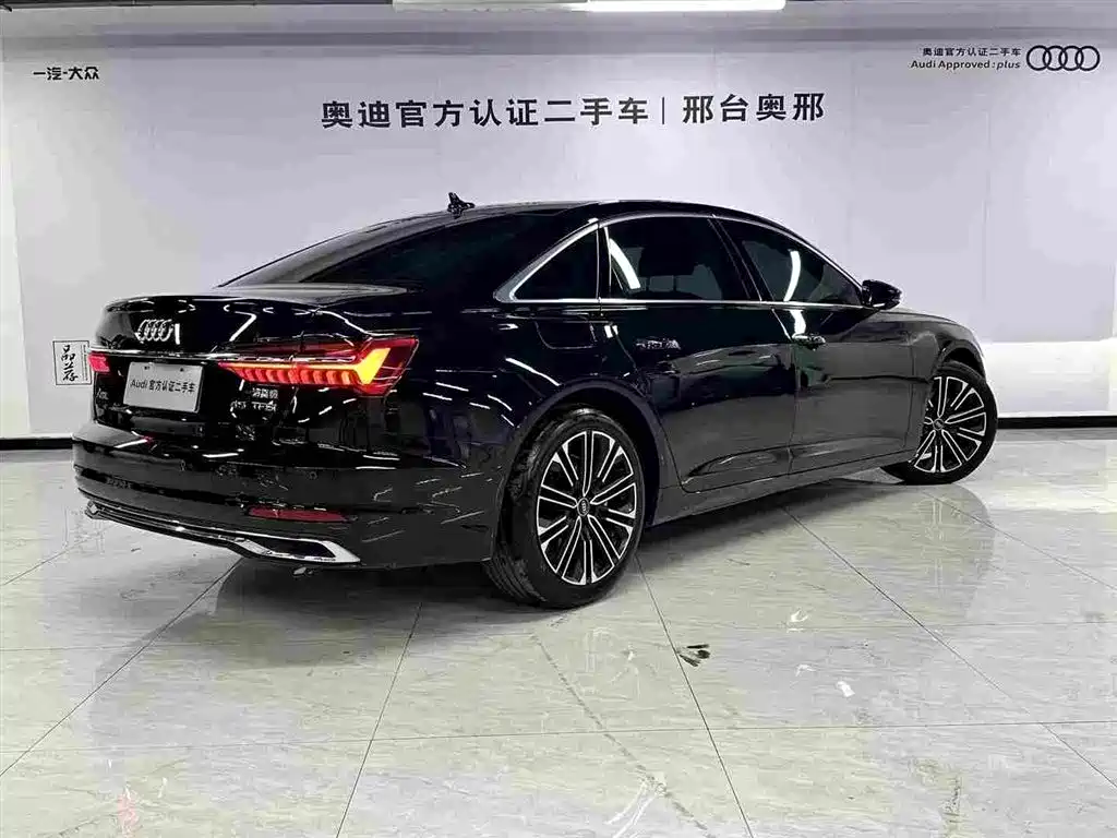 Audi A6L — миниатюра 5