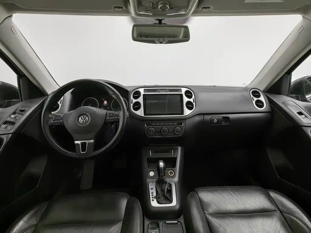 Volkswagen Tiguan — миниатюра 5