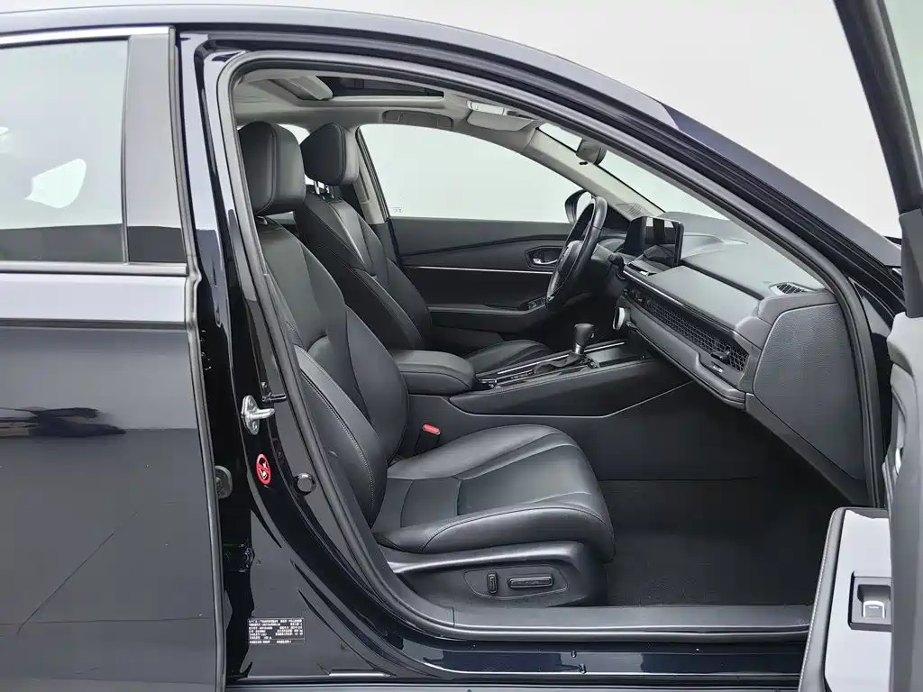 Honda Accord — миниатюра 23