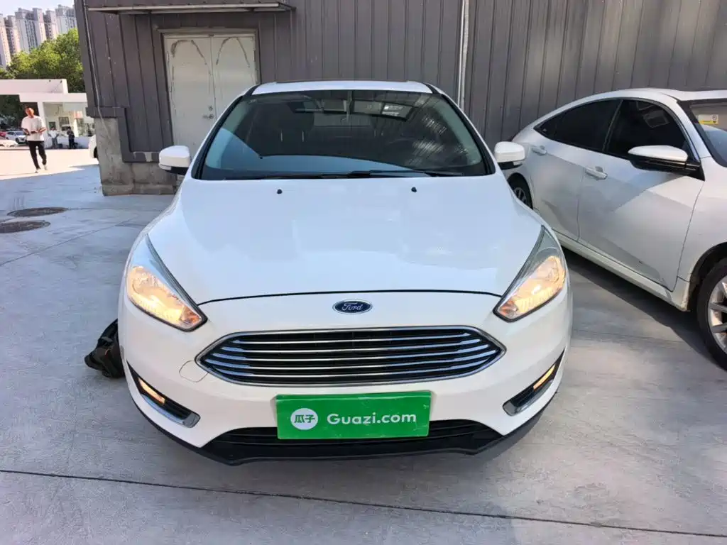 Ford Focus — миниатюра 3