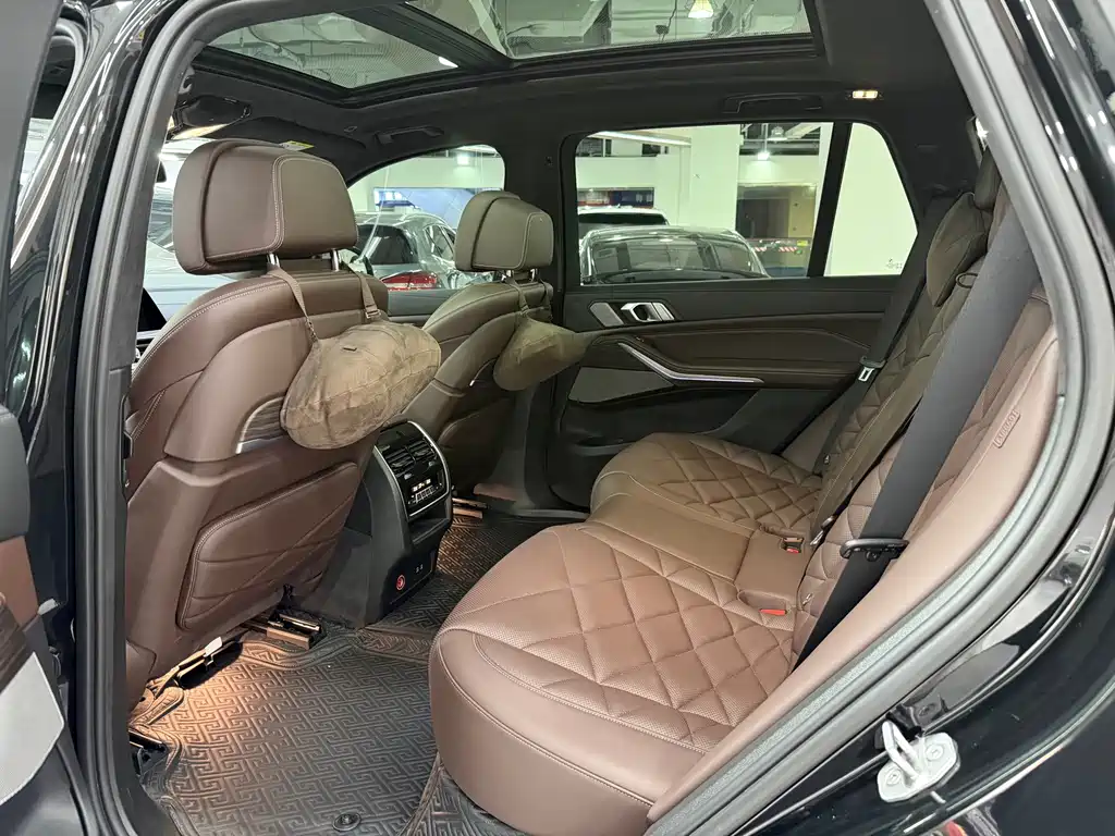 BMW X5 — миниатюра 8
