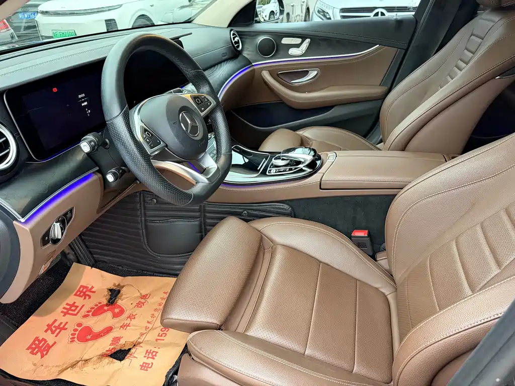 Mercedes-Benz E-Class — миниатюра 8