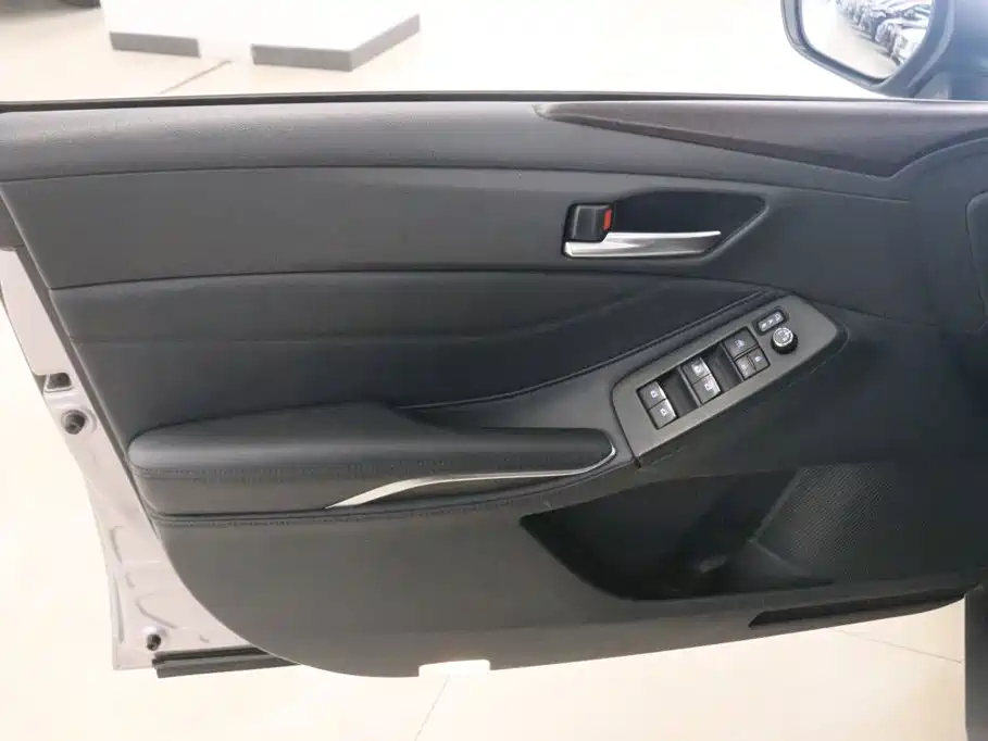 Toyota Avalon 2.0L Luxury Edition China VI, фото 11