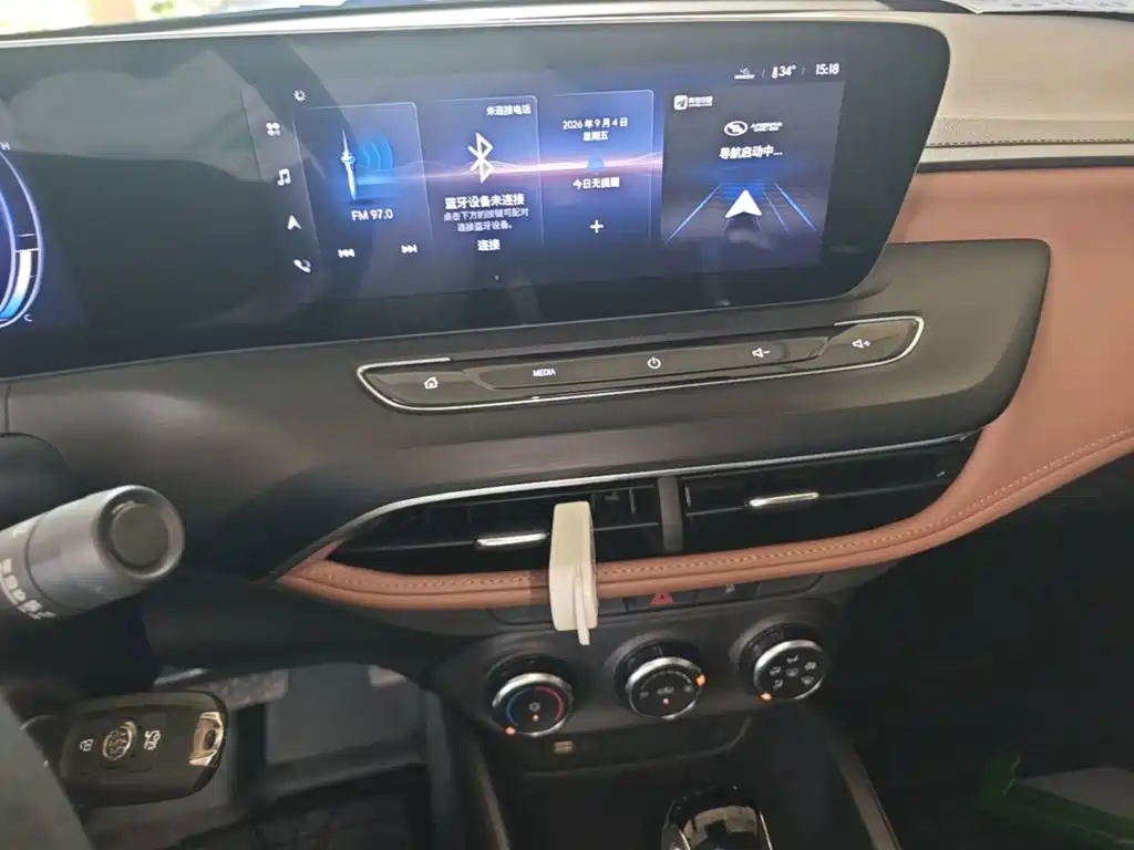 Buick Verano — миниатюра 13