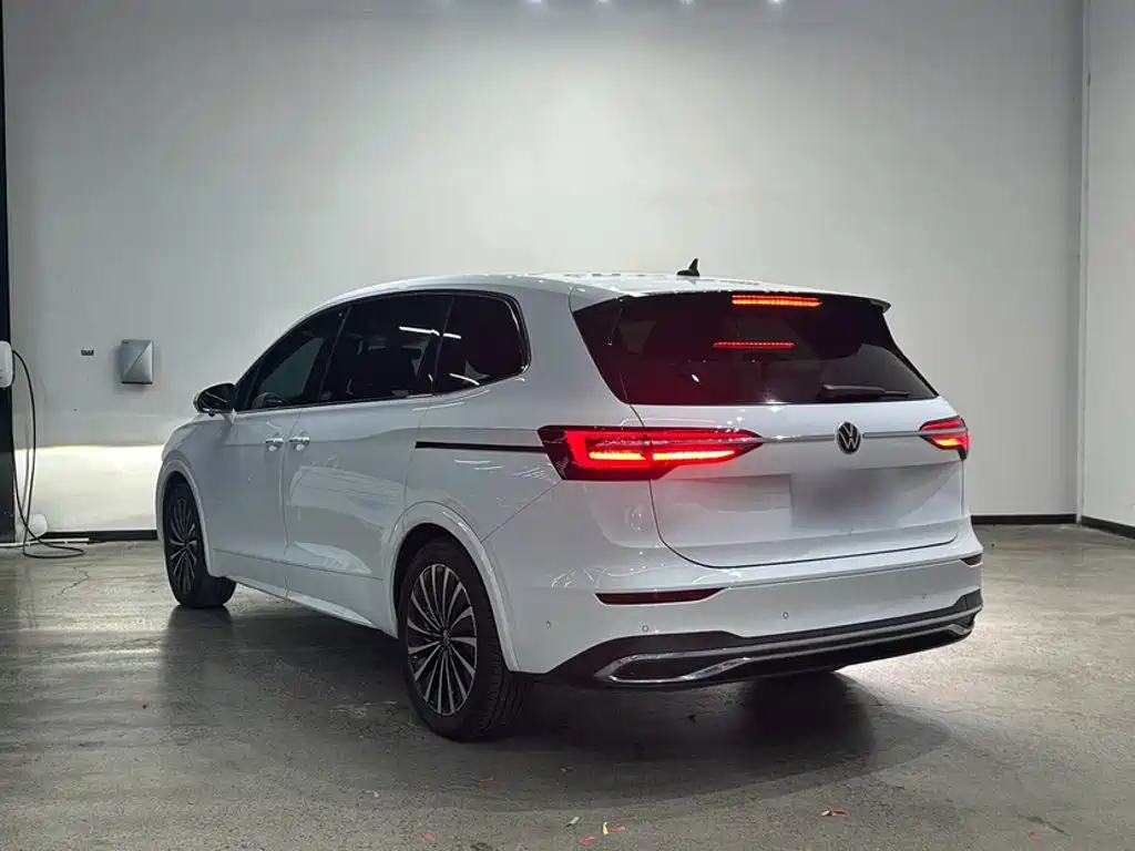 Volkswagen Viloran — миниатюра 12