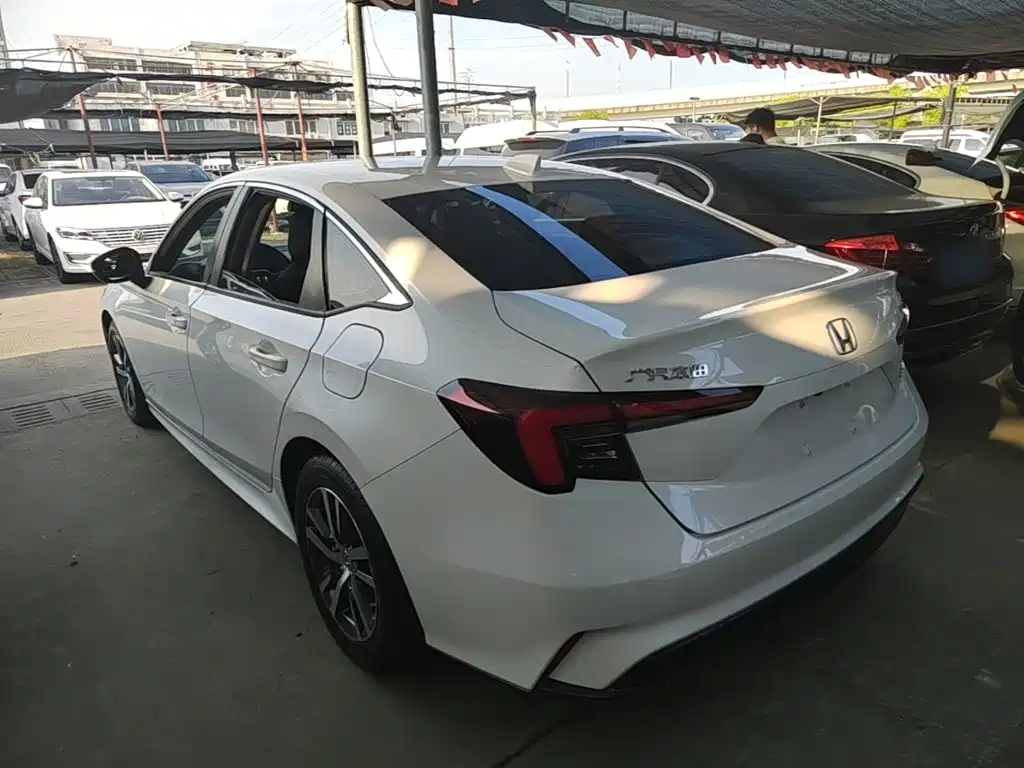 Honda Integra — миниатюра 5