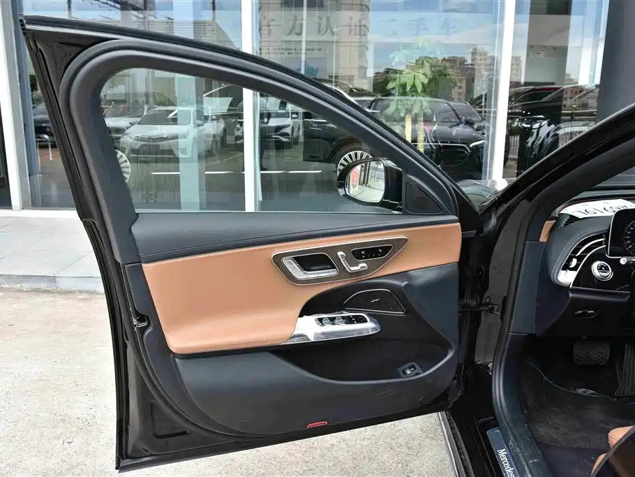 MERCEDES-BENZ E CLASS NEW ENERGY