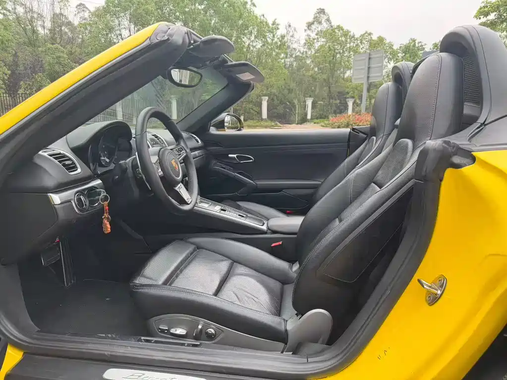 Porsche Boxster 2015 Boxster Style Edition 2.7L