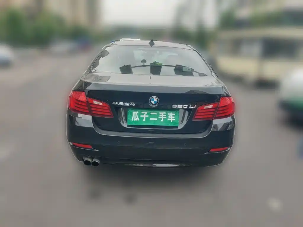 BMW 5 Series — миниатюра 3