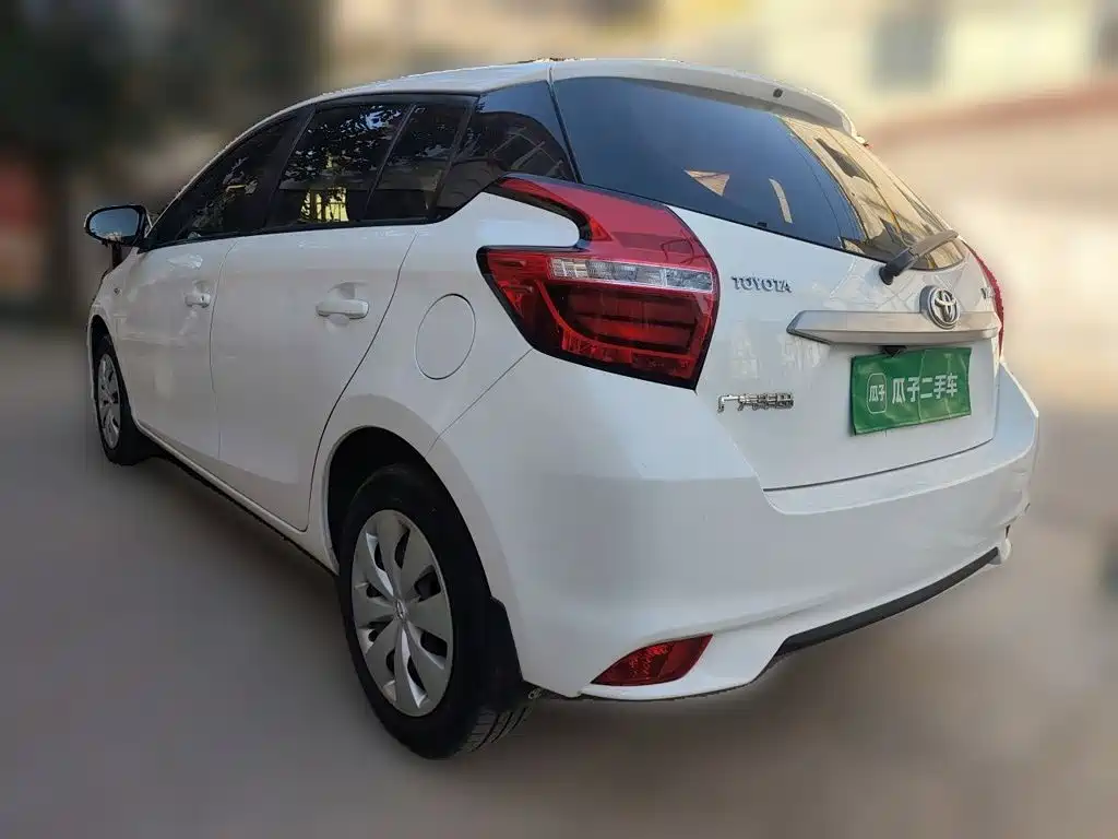 Toyota Yaris L — миниатюра 23