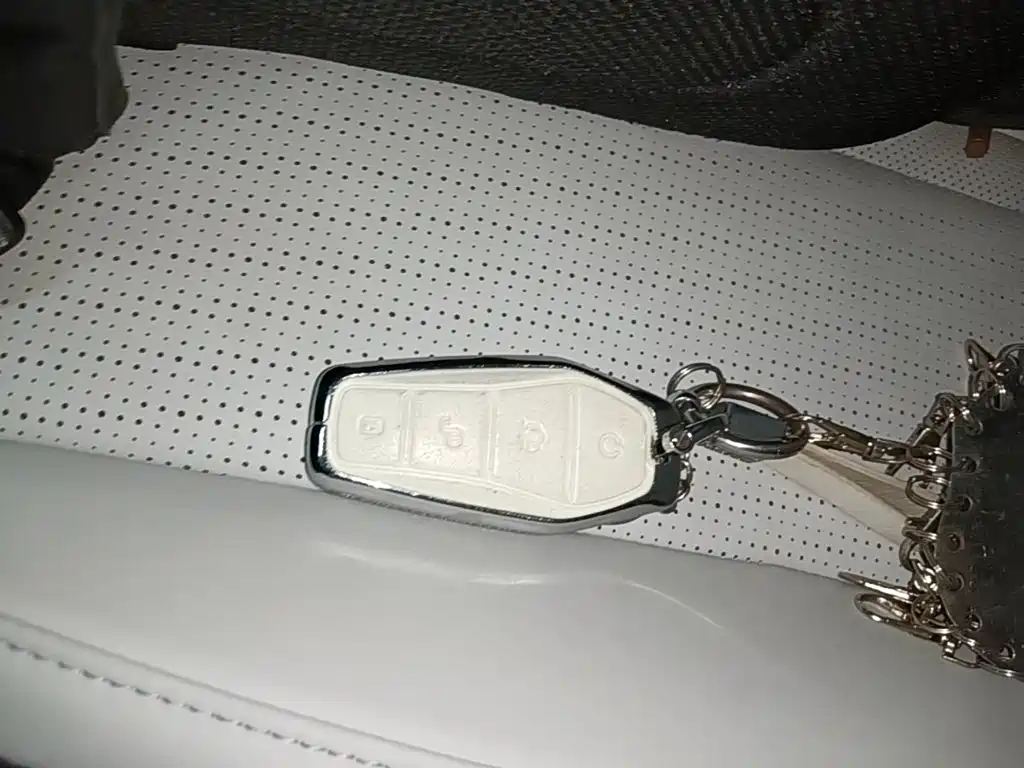 BYD Seal 05 DM-i — миниатюра 9