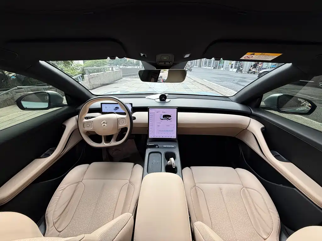 NIO ET5 — миниатюра 11
