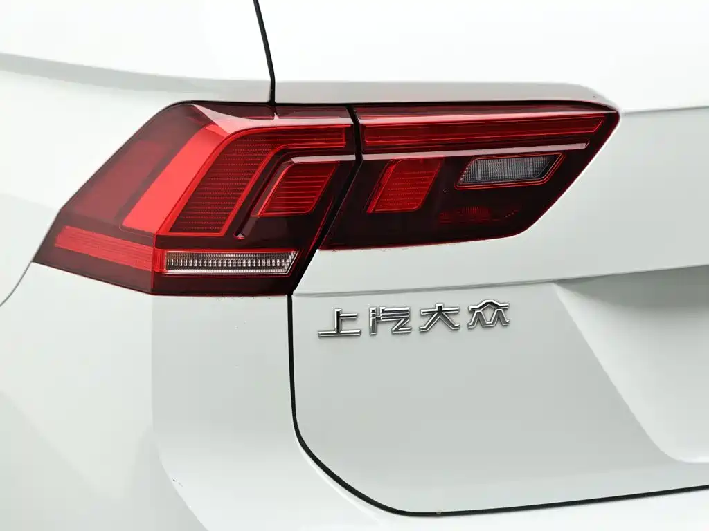 Volkswagen Tiguan L — миниатюра 7