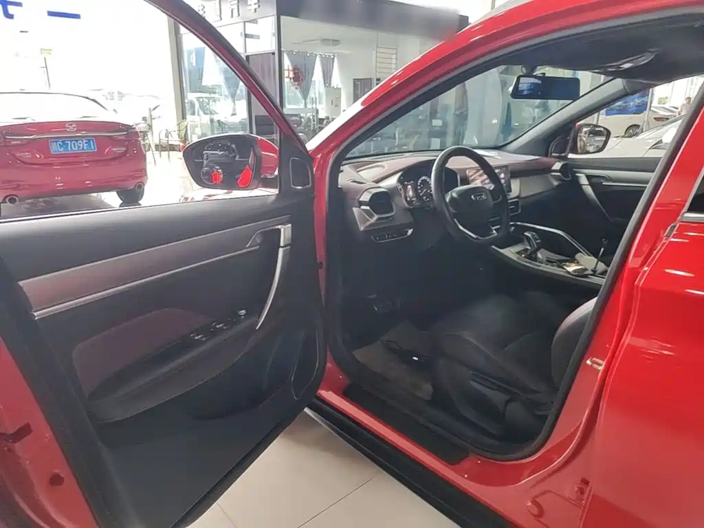 Geely Binyue — миниатюра 16