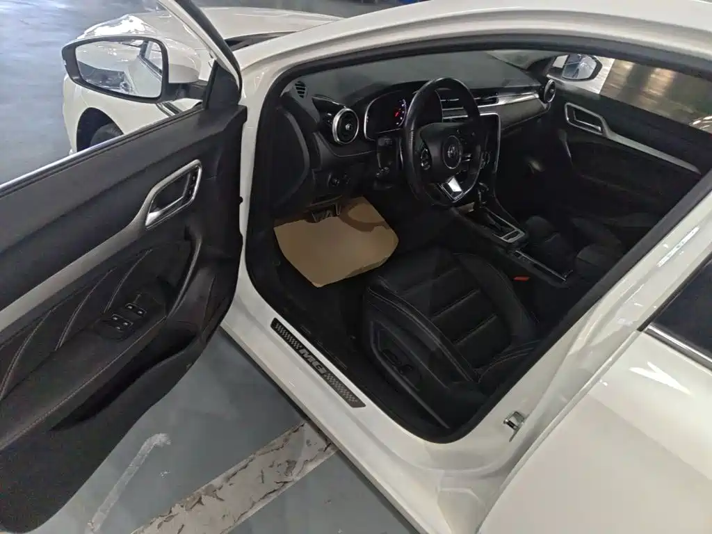MG MG6 — миниатюра 16
