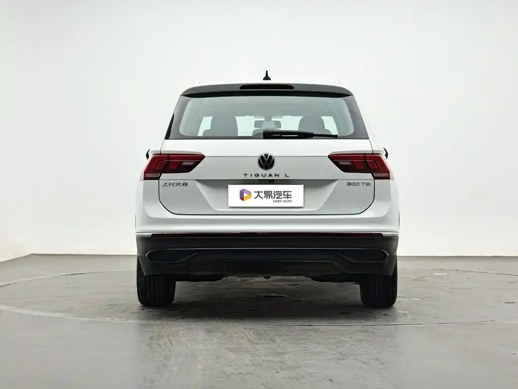 Volkswagen Tiguan L — миниатюра 4