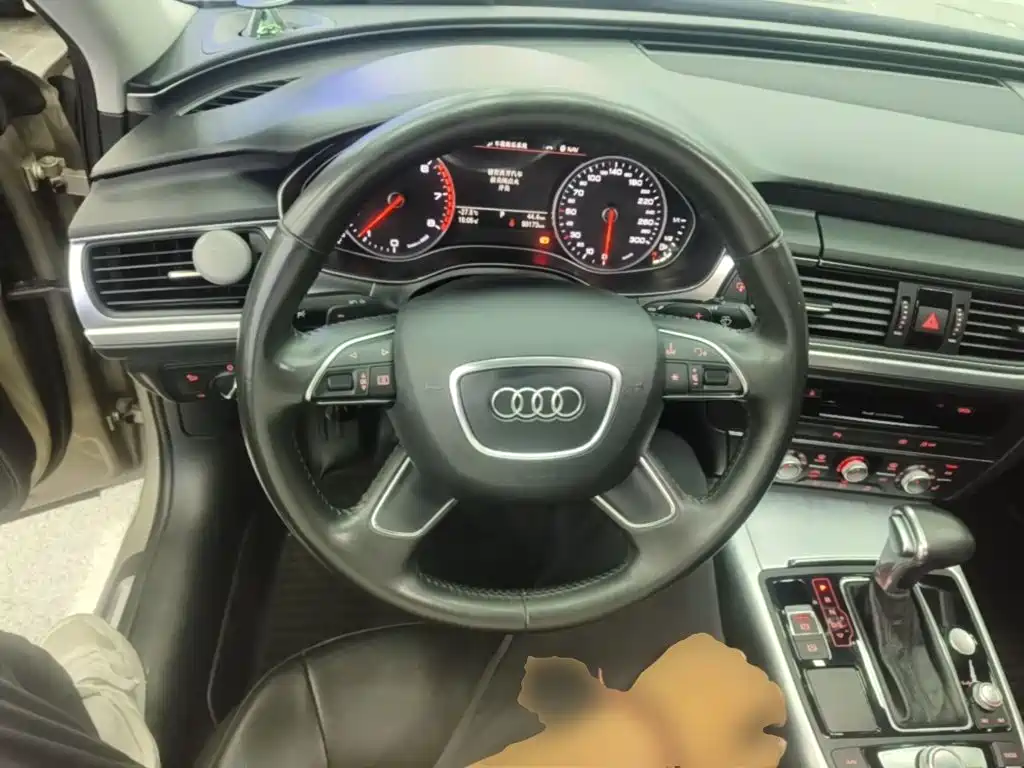 Audi A6L — миниатюра 11