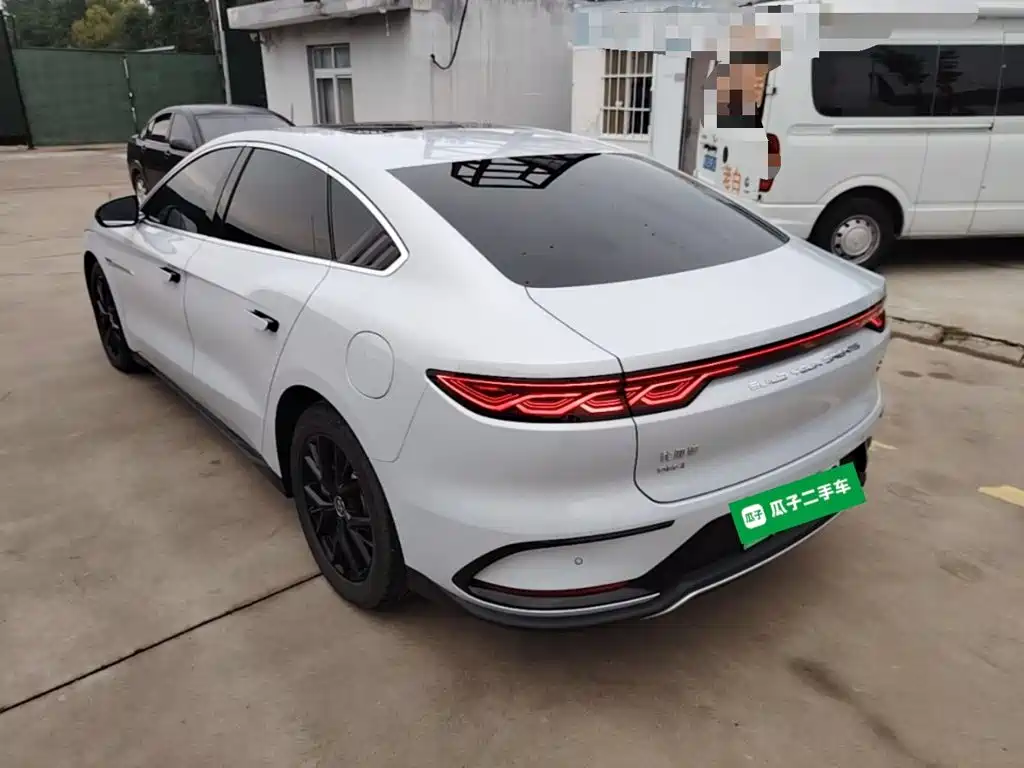 BYD Han — миниатюра 5
