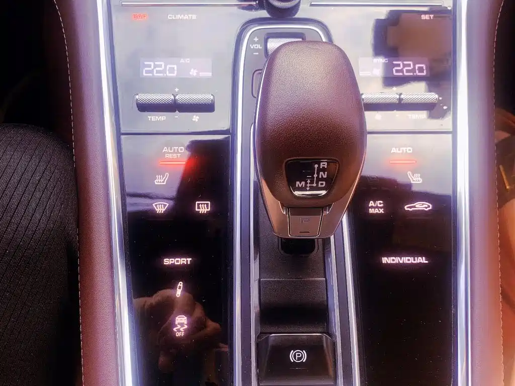 Porsche Panamera — миниатюра 7