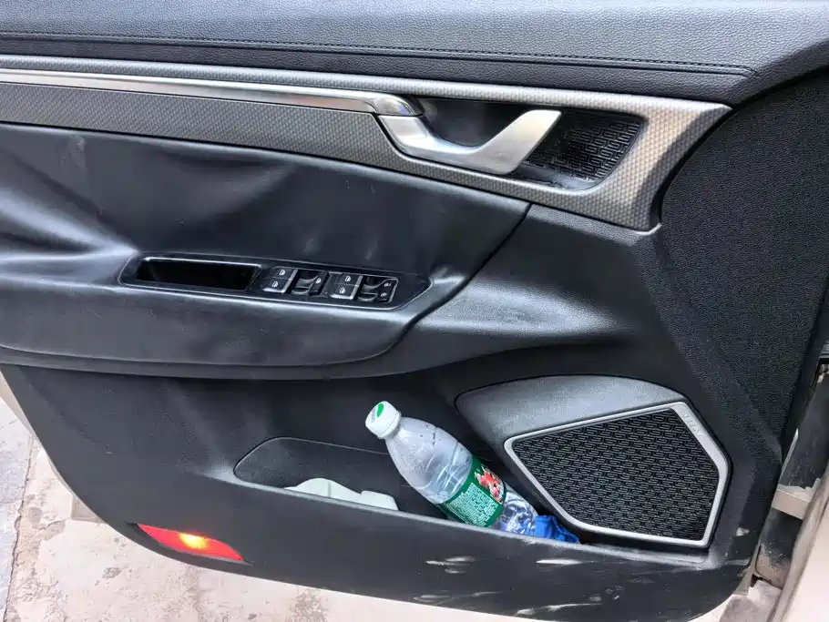 Geely Emgrand GS — миниатюра 7