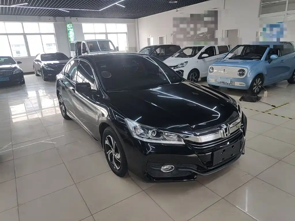 Honda Accord — миниатюра 4