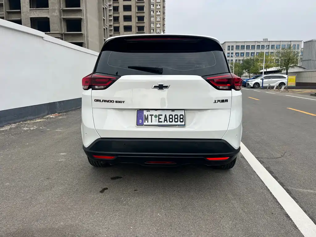 Chevrolet Volando — миниатюра 6