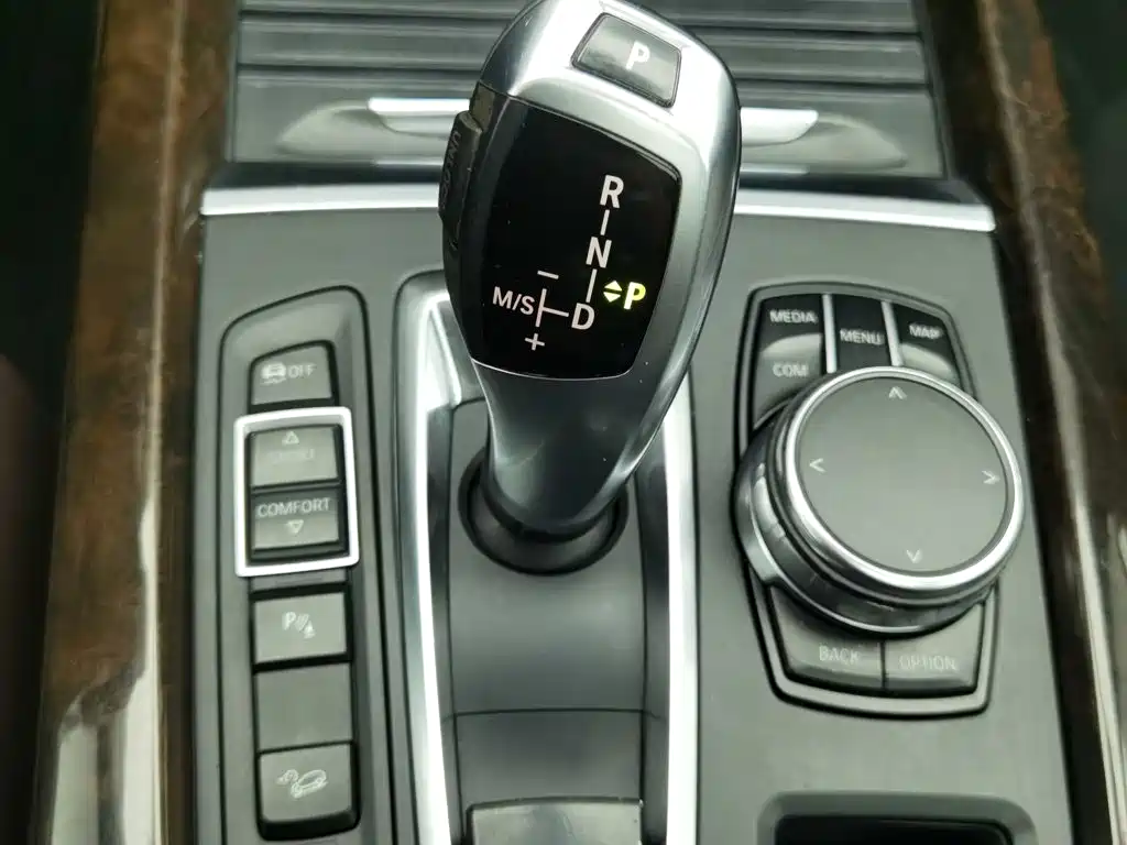 BMW X5 (Import) — миниатюра 13