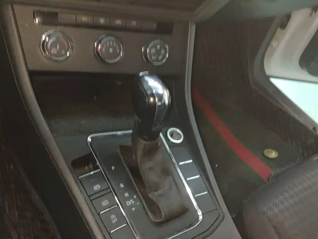 Volkswagen Bora — миниатюра 14