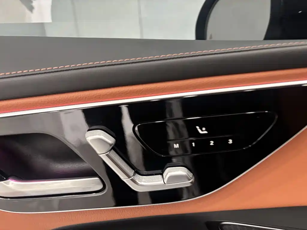 Mercedes-Benz GLC 2024 GLC 300 L 4MATIC 7 мест