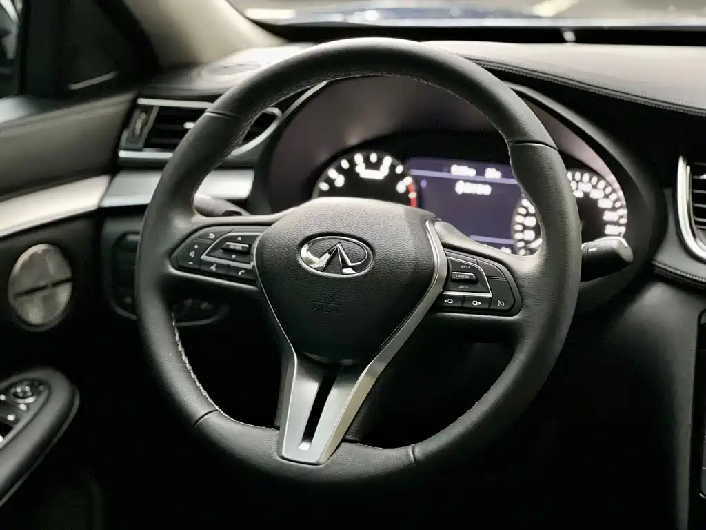 Infiniti QX50 — миниатюра 8