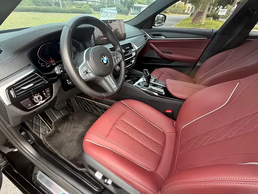 BMW 5 Series — миниатюра 9