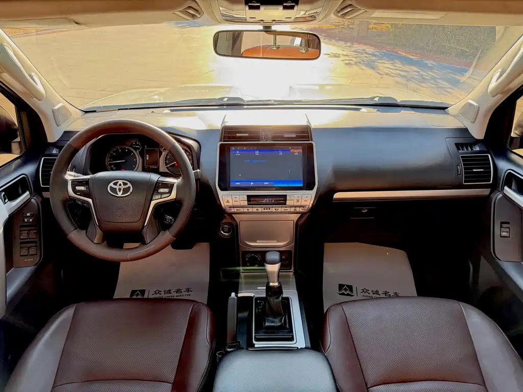 Toyota Prado — миниатюра 6