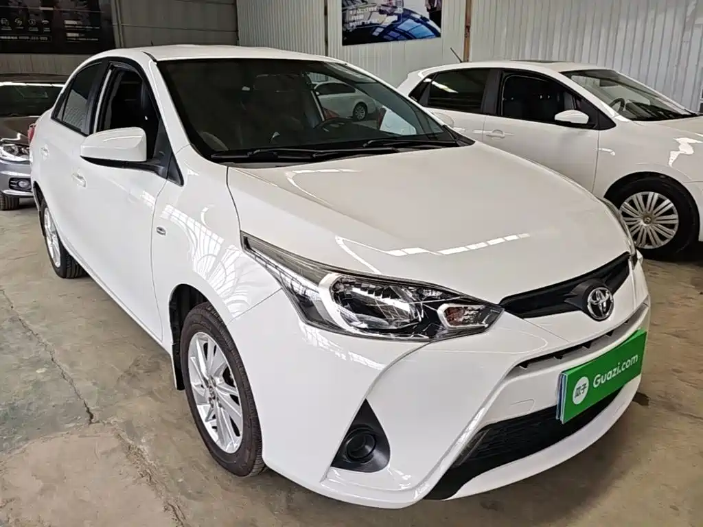 Toyota Yaris L — миниатюра 4