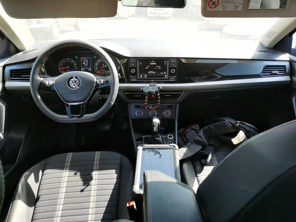 Volkswagen Lavida — миниатюра 10