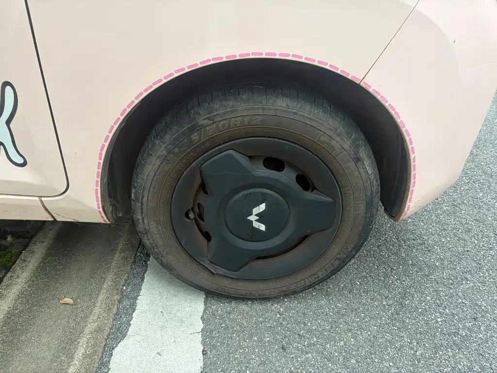 Wuling MINIEV — миниатюра 8