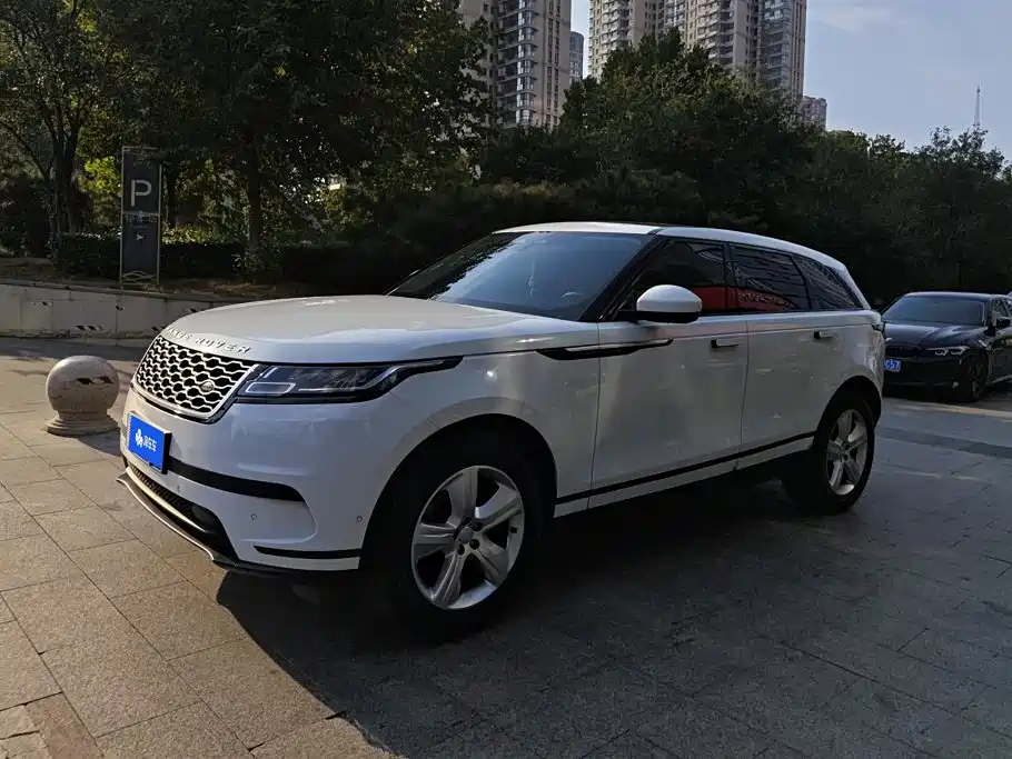 Land Rover Velar