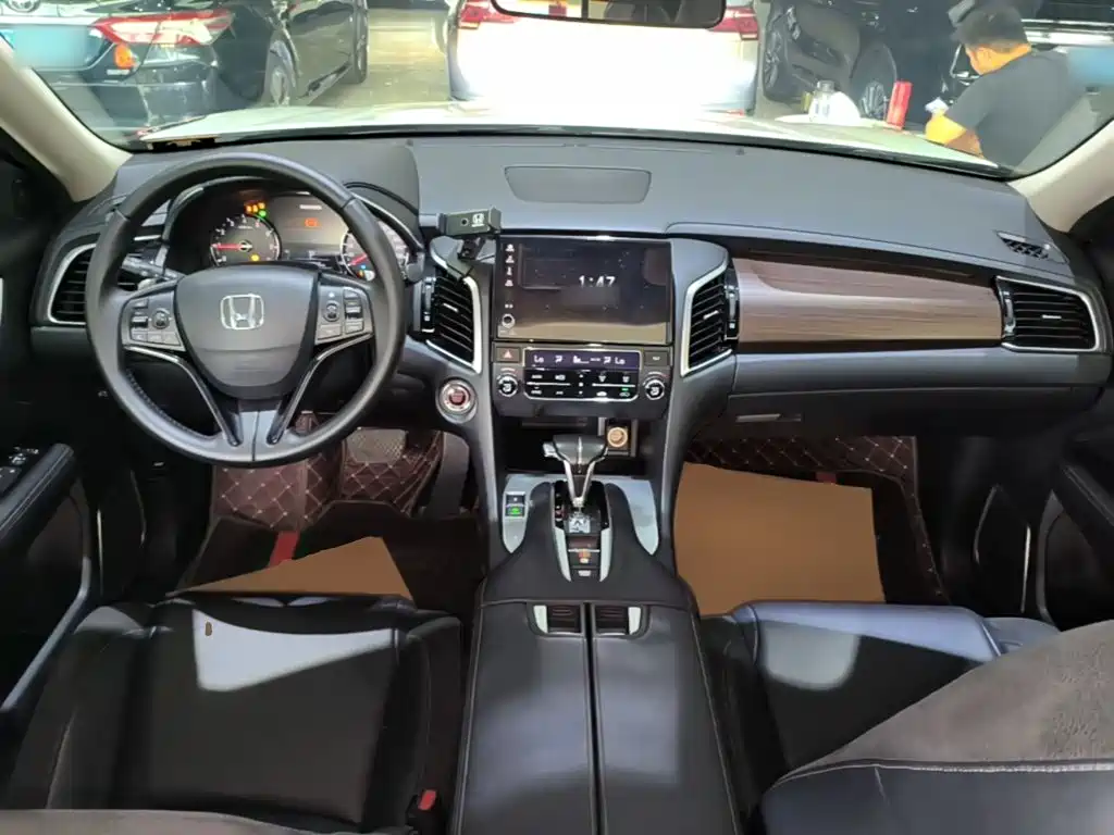 Honda Avancier — миниатюра 10