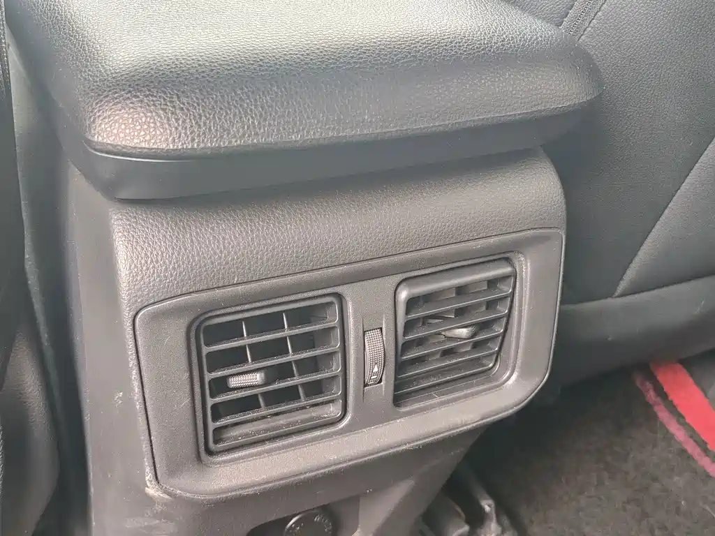 Toyota Wildlander — миниатюра 11