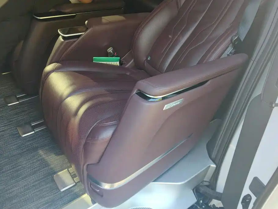 Buick Century — миниатюра 11