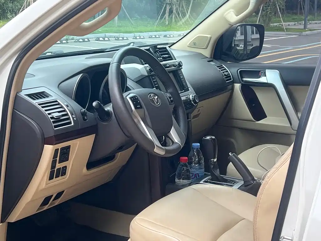 Toyota Land Cruiser Prado 2016 3.5L AT TX-L NAVI