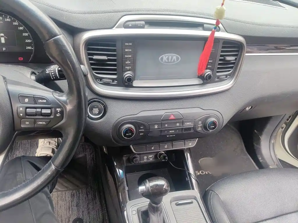 Kia Sorento 2015 L 2.2T 4WD Elite 7 мест IV