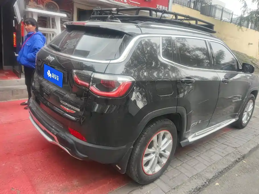 Jeep Compass — миниатюра 3
