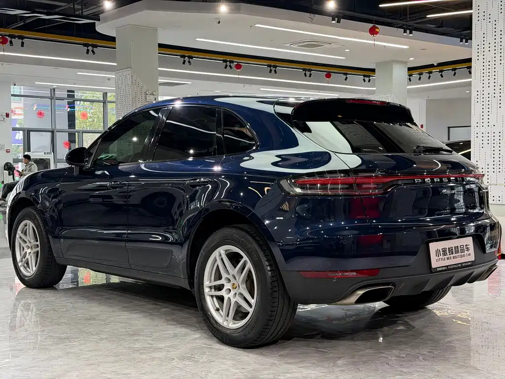 Porsche Macan — миниатюра 14