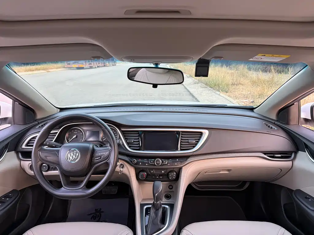 Buick Excelle — миниатюра 11