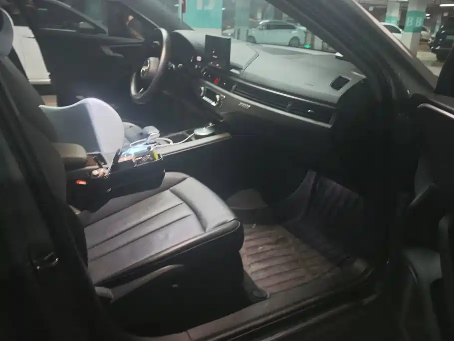 Audi A4 (Import) — миниатюра 8